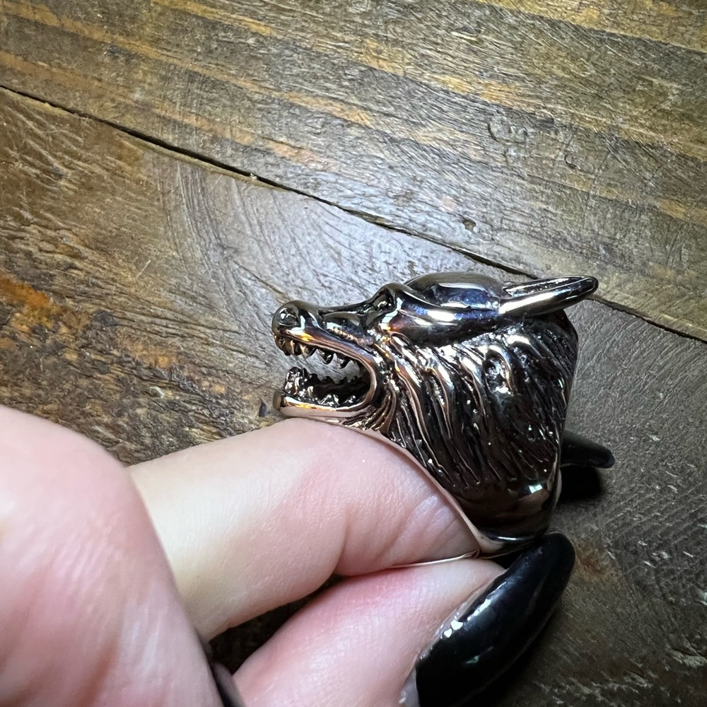 Wolf ring - Picture 3 of 4